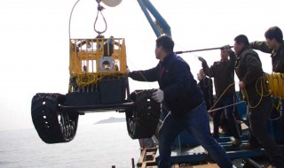 深海打捞最多打捞多深（深海打捞最多打捞多深的水）