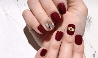 美甲不亮了怎样补救