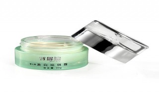 使用美白霜后需不需要清洗 使用美白霜后需不需要清洗脸部