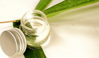 精华露和精华液的区别 精华乳和精华液有什么区别