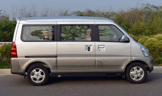 五菱厢式货车车厢尺寸 五菱厢式货车 尺寸