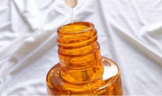 精油是头发干涂还是湿涂 精油是头发干涂还是湿涂比较好