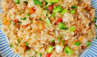 腊味糯米饭怎么做（腊味糯米饭怎么做才好吃）