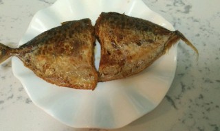 煎小晶鱼的做法（香煎小晶鱼窍门）