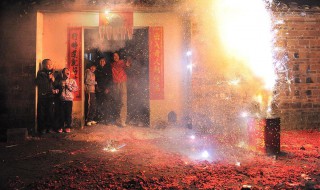 新年的现代简短小故事（新年的现代简短小故事50字）