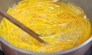 糖渍橙皮怎么做（糖渍橙皮怎么做好吃）