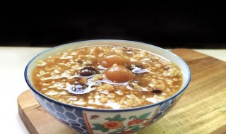 龙眼肉粥的做法 龙眼肉粥的做法视频