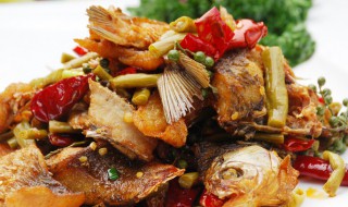 鲫鱼怎么炒着吃 鲫鱼怎样炒好吃