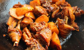 红薯焖鸡块做法窍门（红薯焖鸡块做法窍门图片）