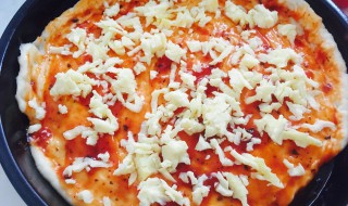 披萨中的酱汁怎么做 披萨中的酱汁怎么做的
