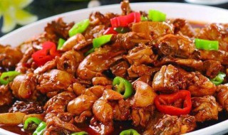 红烧大盘鸡做法步骤 做红烧大盘鸡的详细步骤