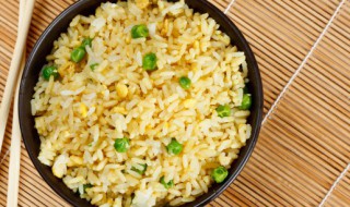 做蛋炒饭步骤 做蛋炒饭的详细过程