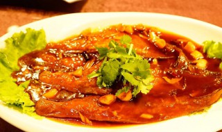 目鱼的红烧方法（目鱼的红烧方法窍门）