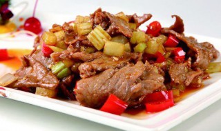 炒羊肉片的做法（洋葱炒羊肉片的做法）