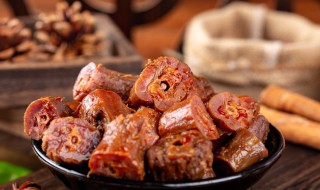 鸭脖子怎么做的 鸭脖子怎么做?