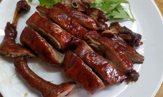 正宗的酱鸭怎么做（正宗的酱鸭怎么做才好吃）