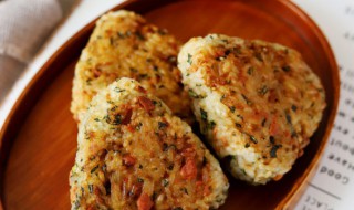 芝士烤饭团做法步骤（芝士饭团烤多久）