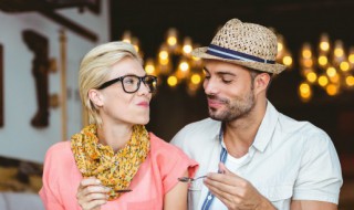 别人结婚了怎么祝福 别人结婚了怎么祝福他