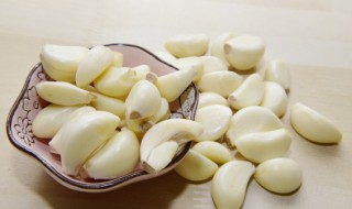 腊八蒜的家庭腌制方法(腊八蒜的家庭腌制方法大全)