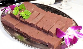 烫羊血技巧（新鲜羊血煮得嫩技巧）