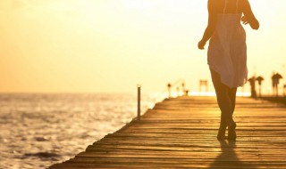 带个性符号的简单微信昵称（带个性符号的简单微信昵称女）