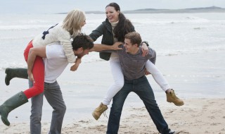 每天一句小情话给媳妇（每天一句小情话给媳妇看）