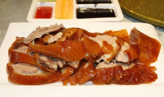 自制烤鸭的做法是什么 做烤鸭的方法是什么?