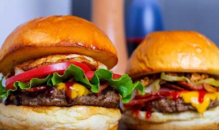 美式牛肉汉堡包的做法（美式牛肉汉堡包的做法窍门）