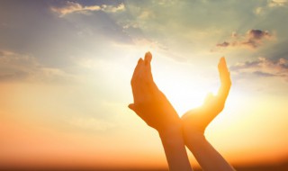 每日早安阳光正能量语录（每日早安阳光正能量语录图片）