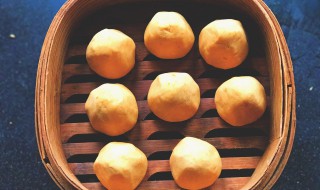 南瓜莜面窝头怎么做 莜面南瓜馒头的制作方法