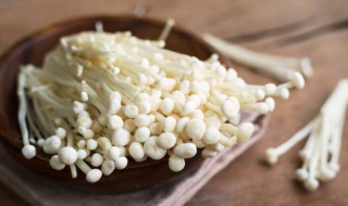 白菜炒金针菇怎么做 白菜炒金针菇做法