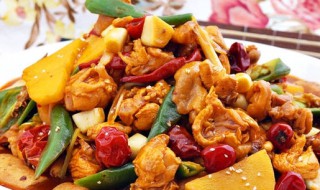 西部大盘鸡的制作方法及其步骤（西部大盘鸡的做法窍门）