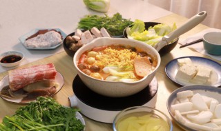 割伤不能吃什么食物呢（割伤不能吃什么食物呢图片）