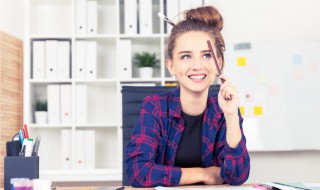 电脑表格怎么调整大小（电脑表格怎么调整大小一样）