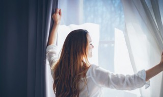 纱窗怎么打开(纱窗怎么打开图解)