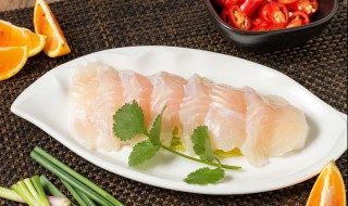 滑鱼片的做法和步骤（滑鱼片的做法和步骤窍门）