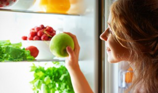 熟食能不能放在冰柜里冷冻 熟食能不能放在冰柜里冷冻了