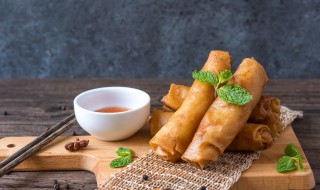 黑芝麻脆皮蛋卷的做法 黑芝麻脆皮蛋卷的做法大全