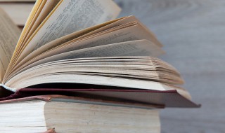 蛾眉倒蹙凤眼圆睁是什么意思 蛾眉倒蹙,凤眼圆睁解释和意思