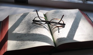 很有情商的个性签名(很有情商的个性签名男)