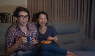 怪形剧情介绍（怪形完整剧情介绍）