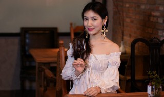 成熟女人抖音名字 成熟女人抖音名字 有女人味名字大全 八个字