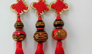 一进门看见葫芦好不好（一进门挂葫芦好吗）