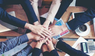 全力以赴完成目标的句子 力争完成目标的句子