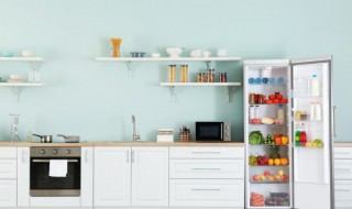 客厅挂画什么材质上档次（客厅挂画什么材质上档次的）