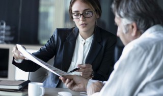 嫩绿的意思是什么 嫩绿的意思是什么_读音拼音如何_怎么解释