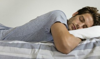 梦到抓老鼠是什么意思(梦到抓老鼠是什么意思周公解梦)