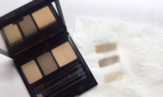 使用眉粉的注意事项是什么(眉粉的正确使用方法)