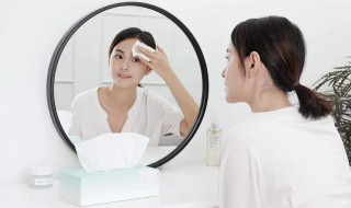 洗脸巾为什么老是油腻腻的 洗脸巾为什么老是油腻腻的怎么回事