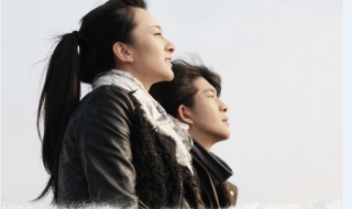 关于英雄联盟的电影（关于英雄联盟的电影和动漫）